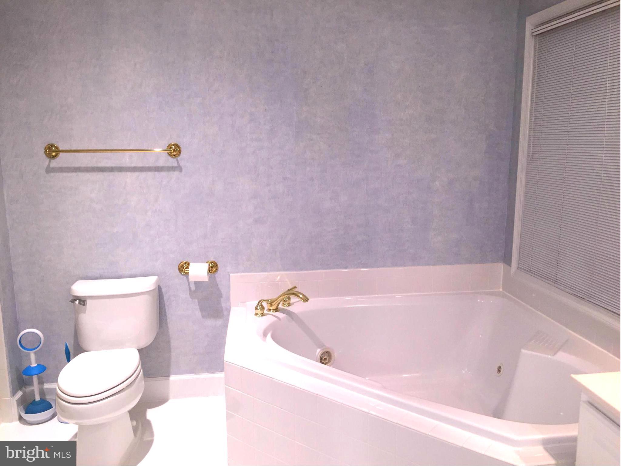 STONEGATE - Residential Lease