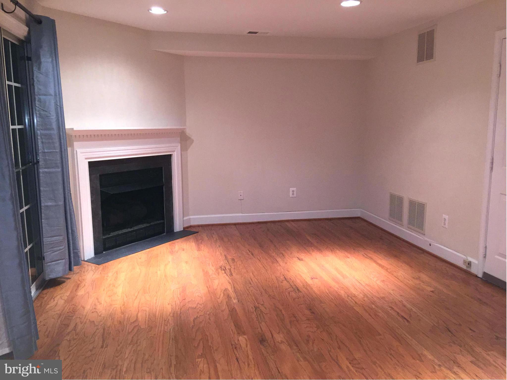 STONEGATE - Residential Lease