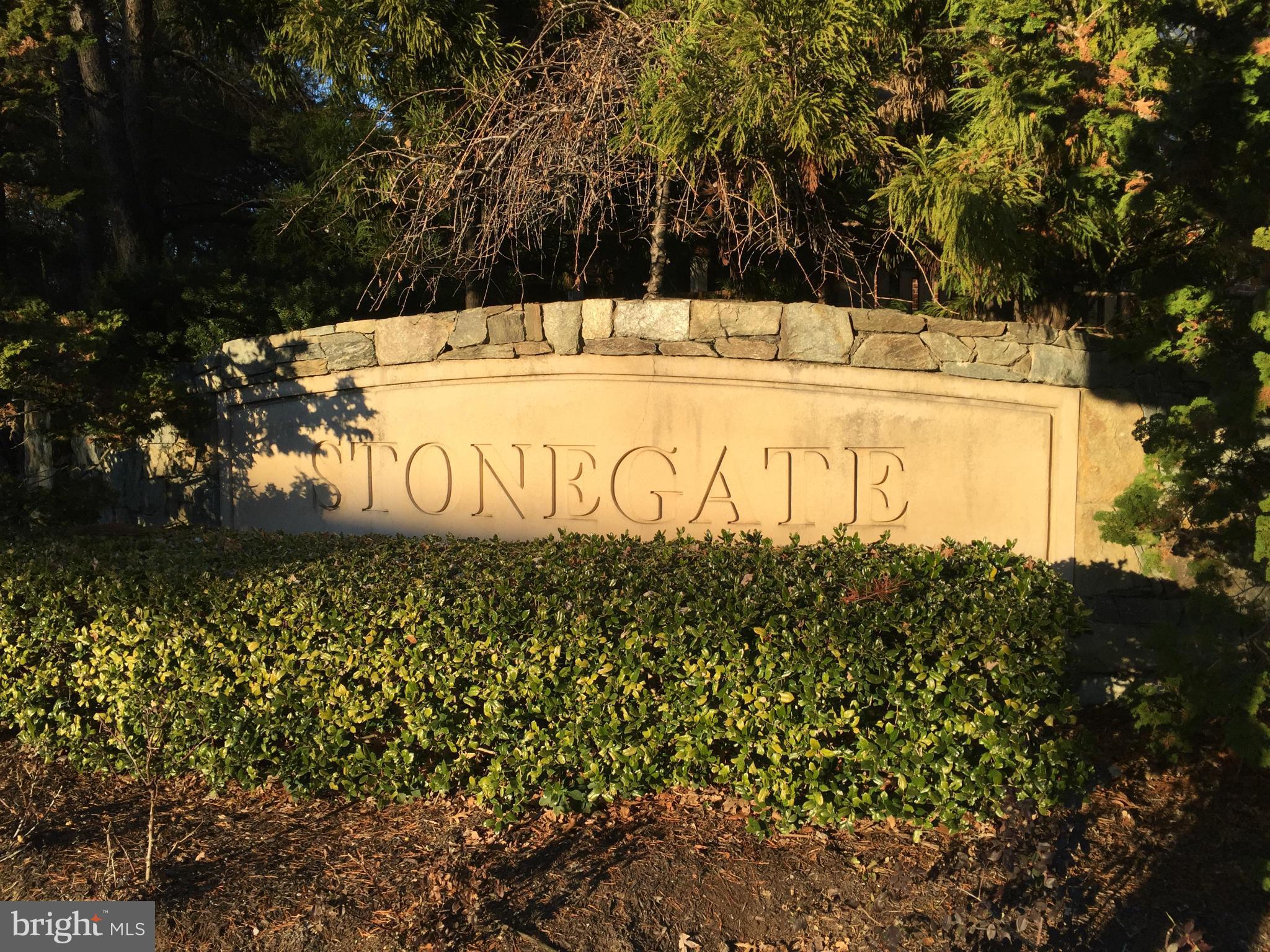 STONEGATE - Residential Lease