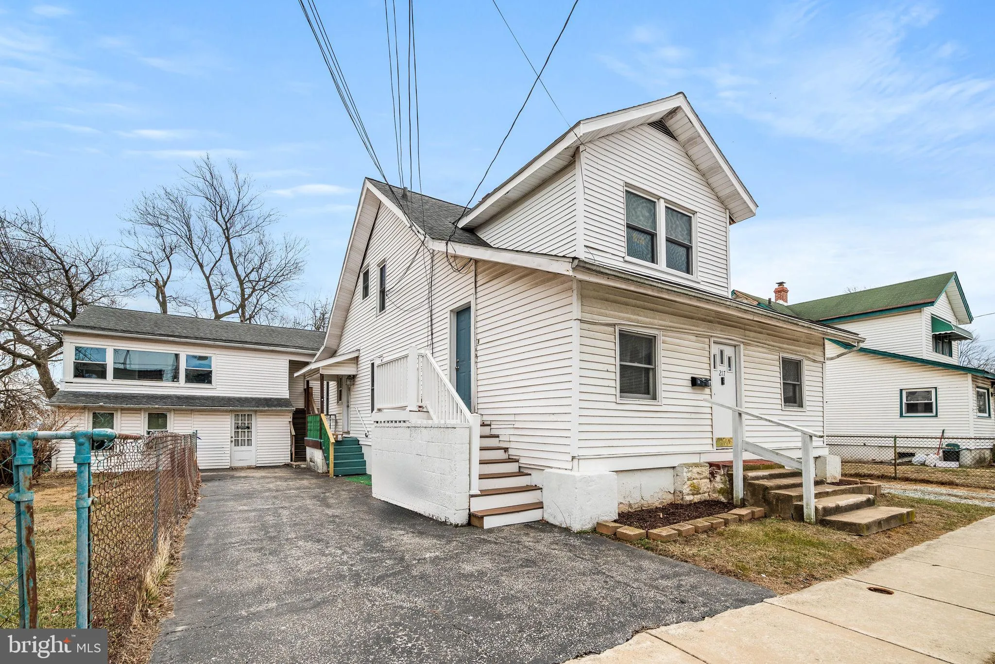 Linwood, Pennsylvania 19061, United States, ,Commercial,Active,78323