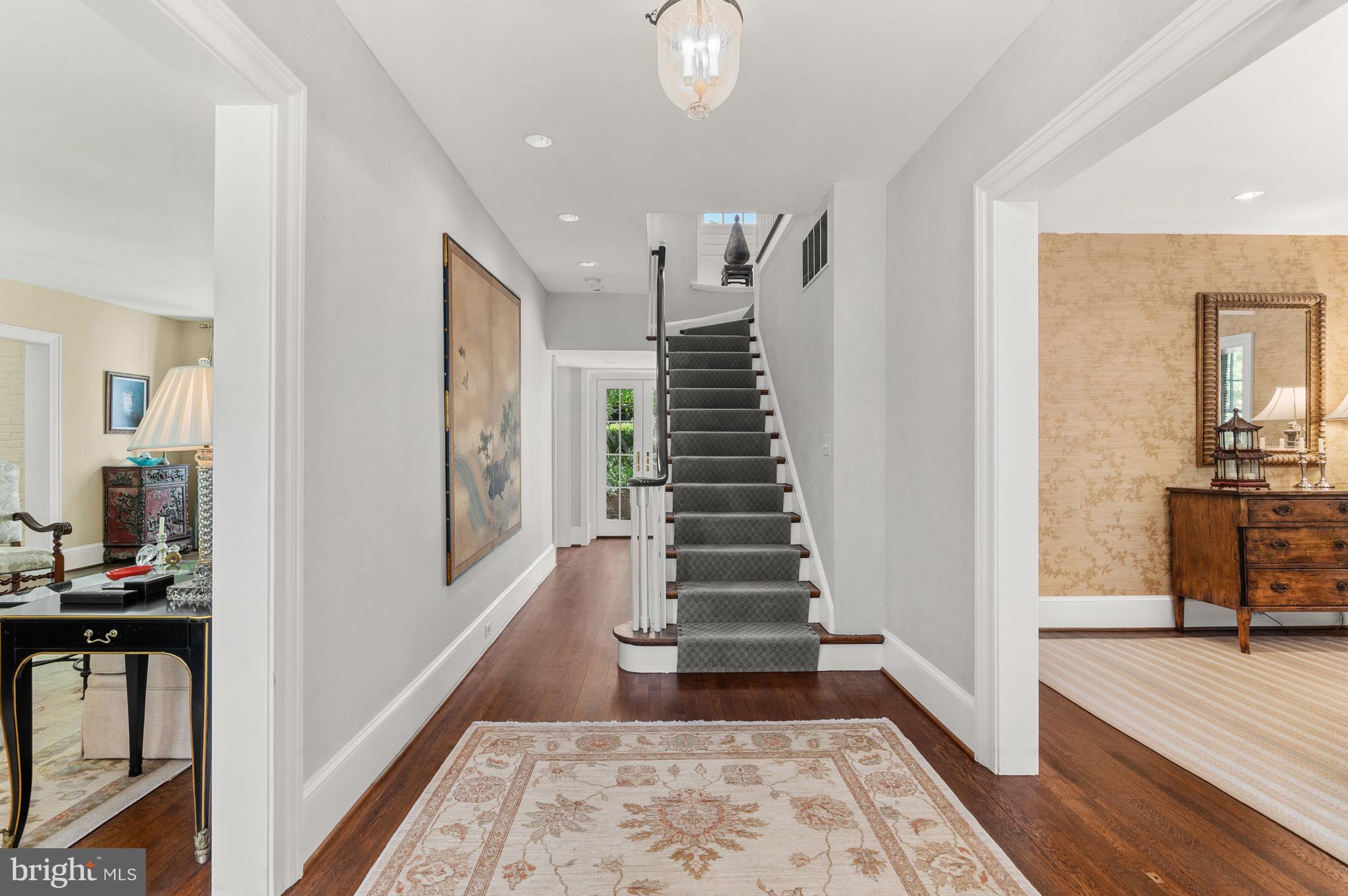 WESLEY HEIGHTS - Residential