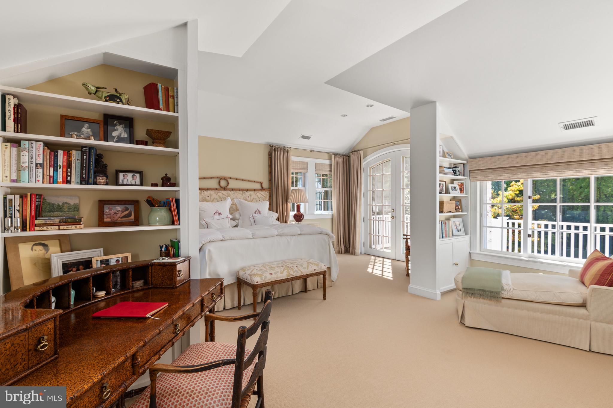 WESLEY HEIGHTS - Residential
