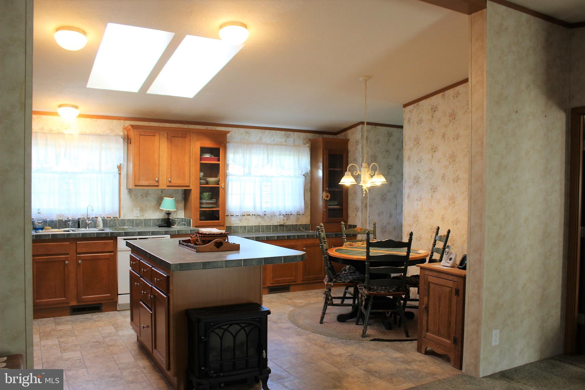 SUNSET ESTATES - Residential