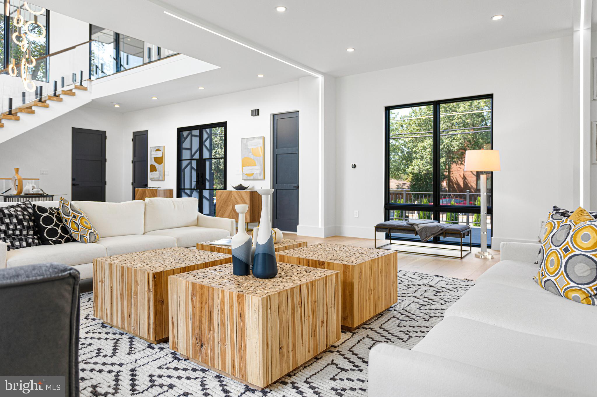 LEWINSVILLE - Residential