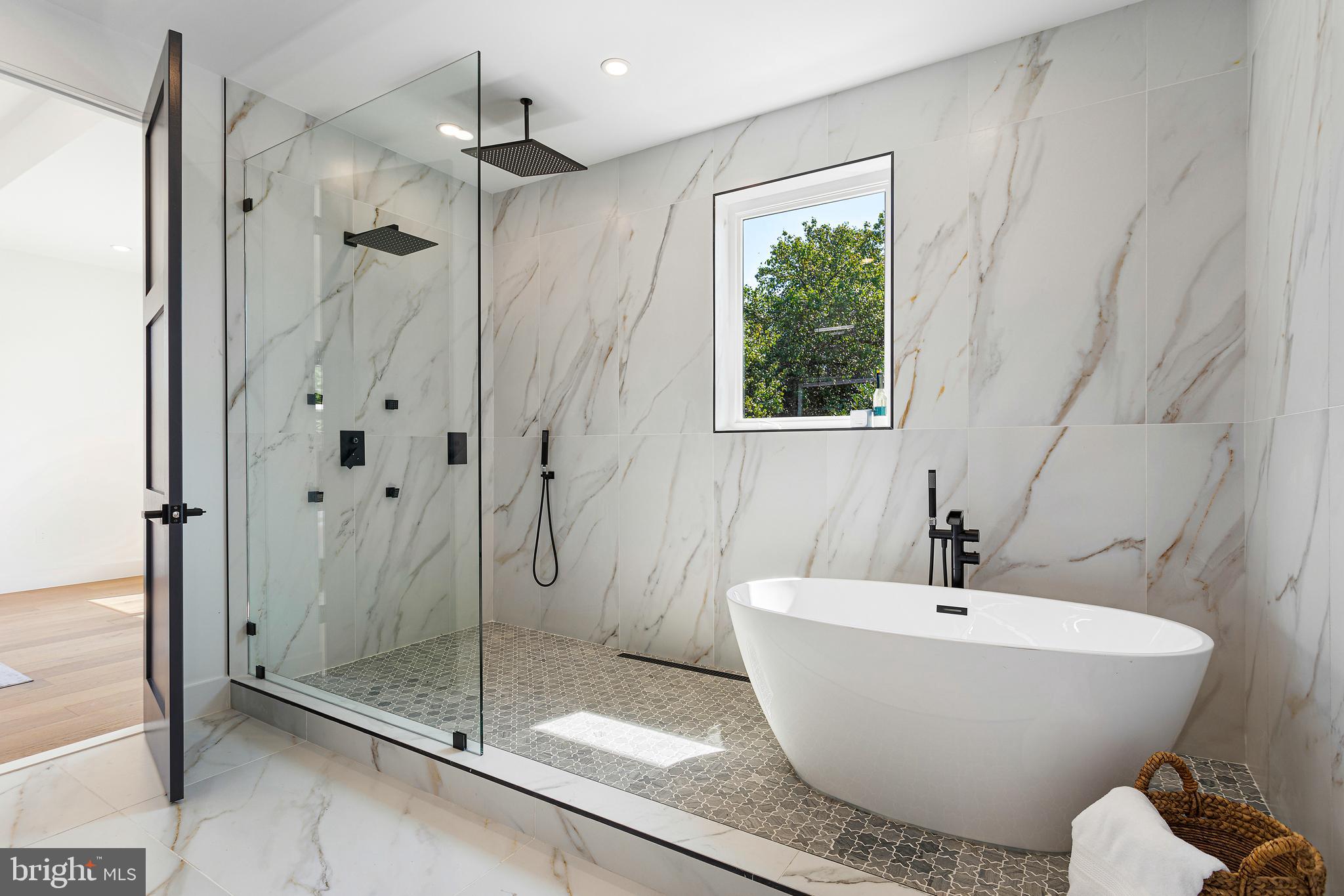 LEWINSVILLE - Residential