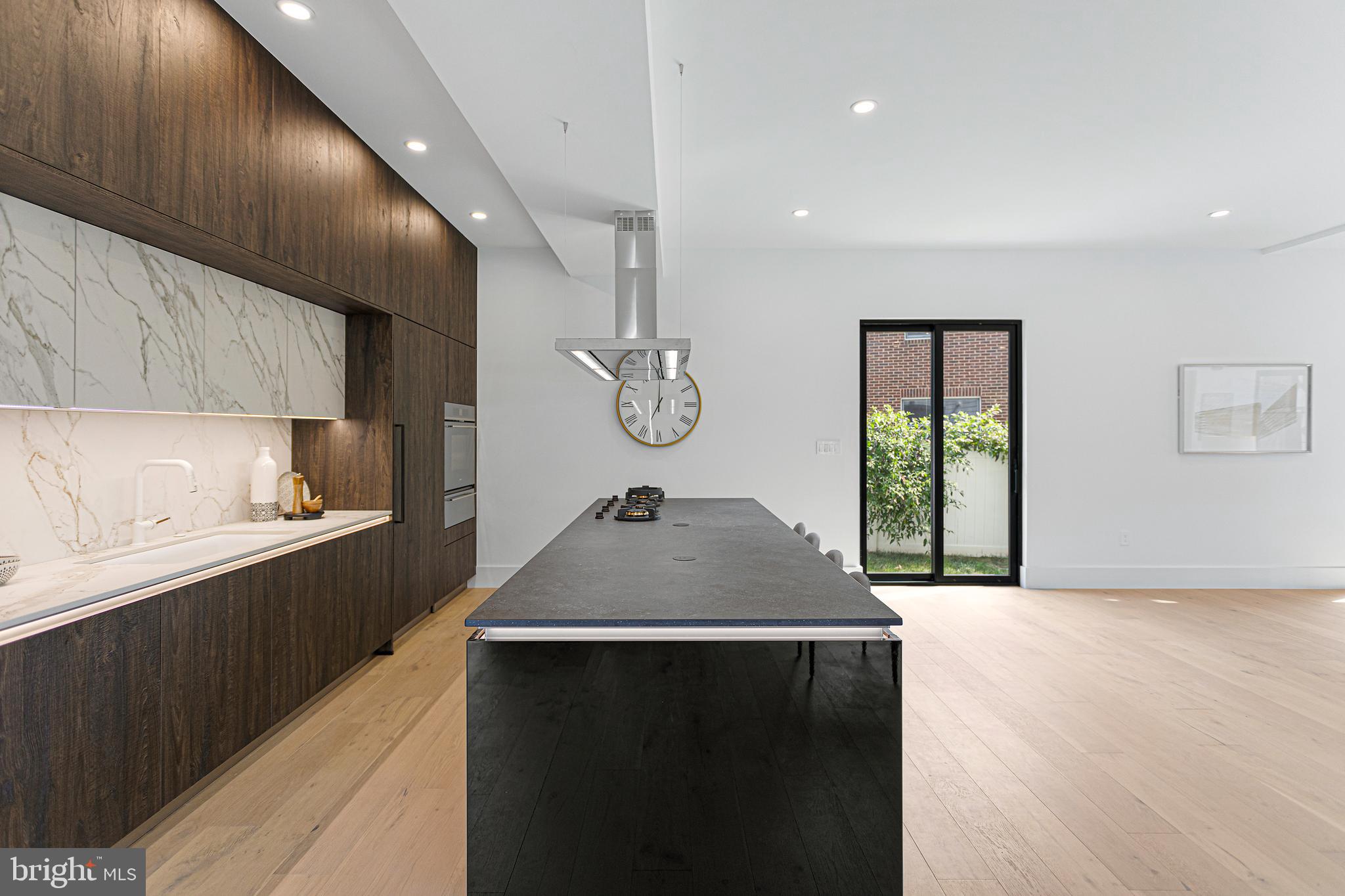 LEWINSVILLE - Residential