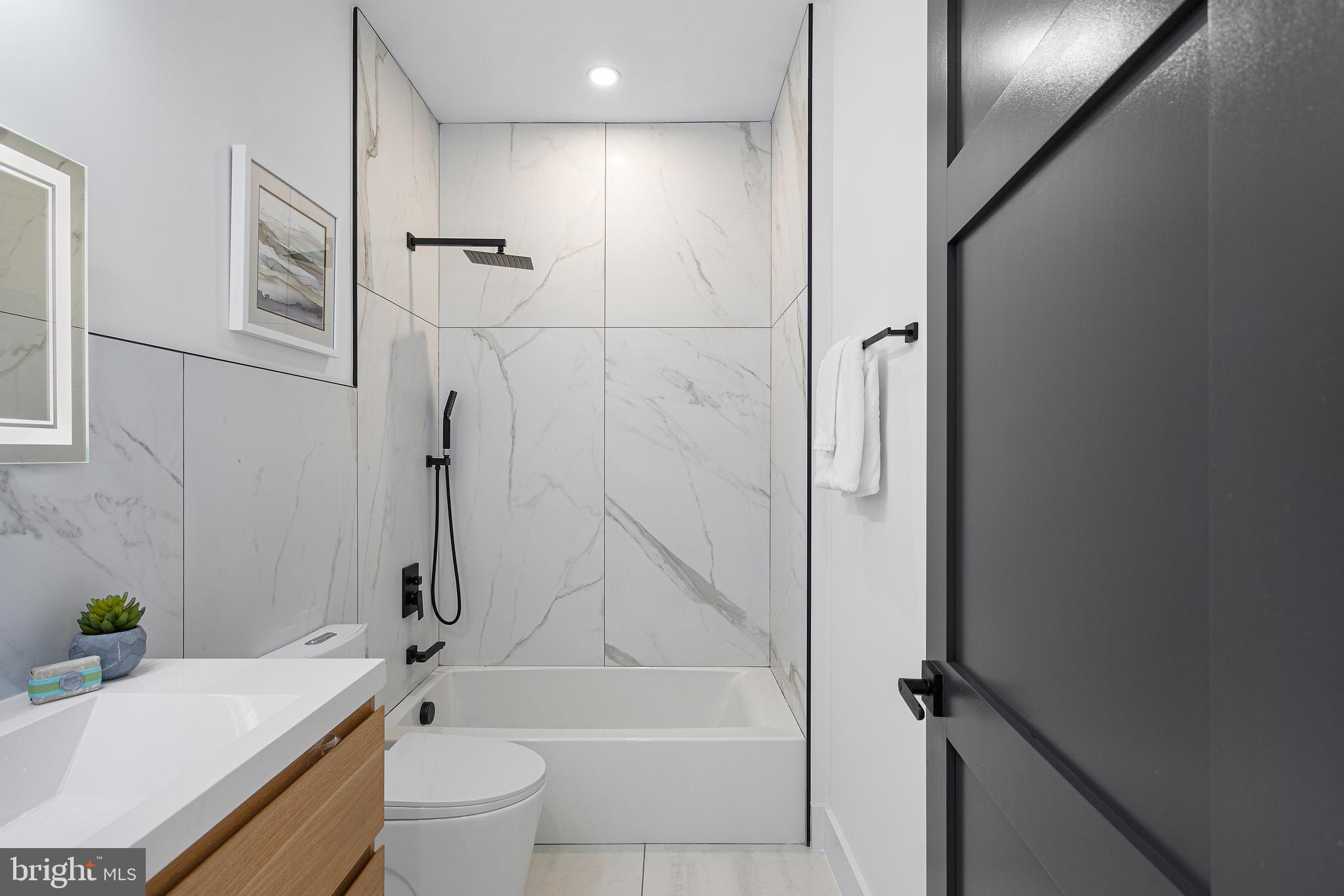 LEWINSVILLE - Residential