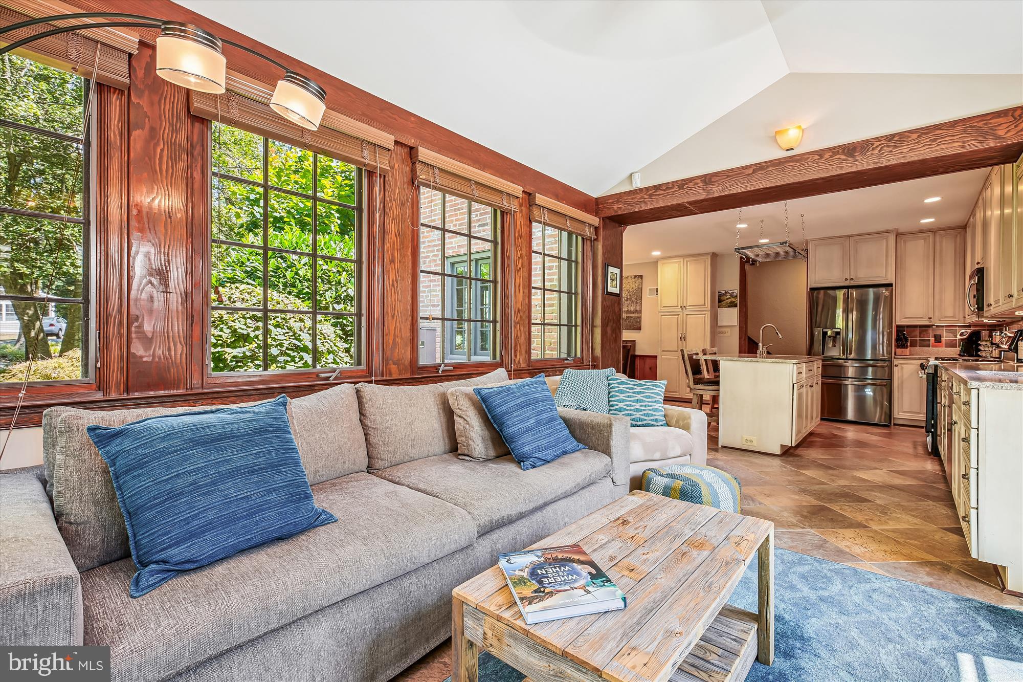 MANOR PARK - Residential