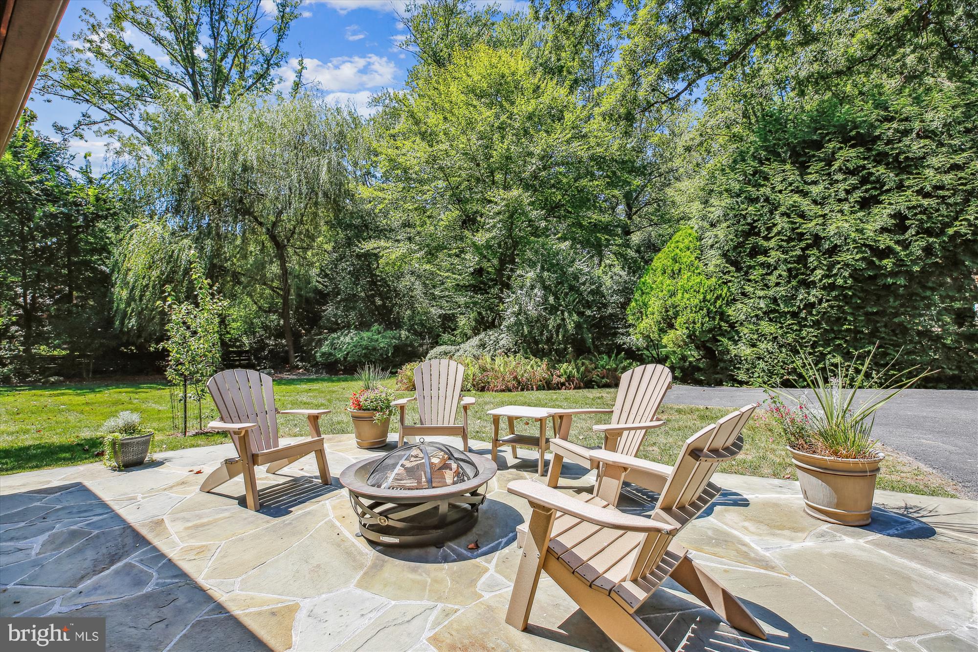 MANOR PARK - Residential