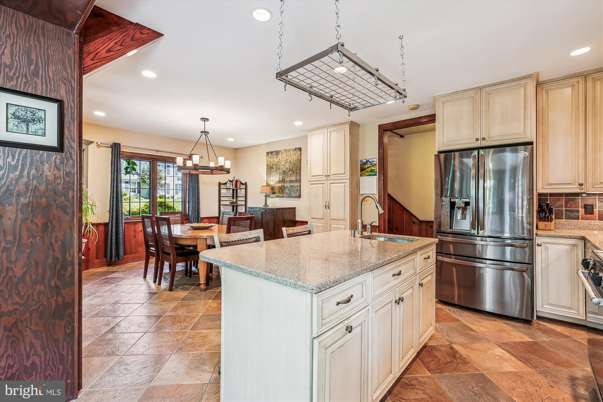 MANOR PARK - Residential