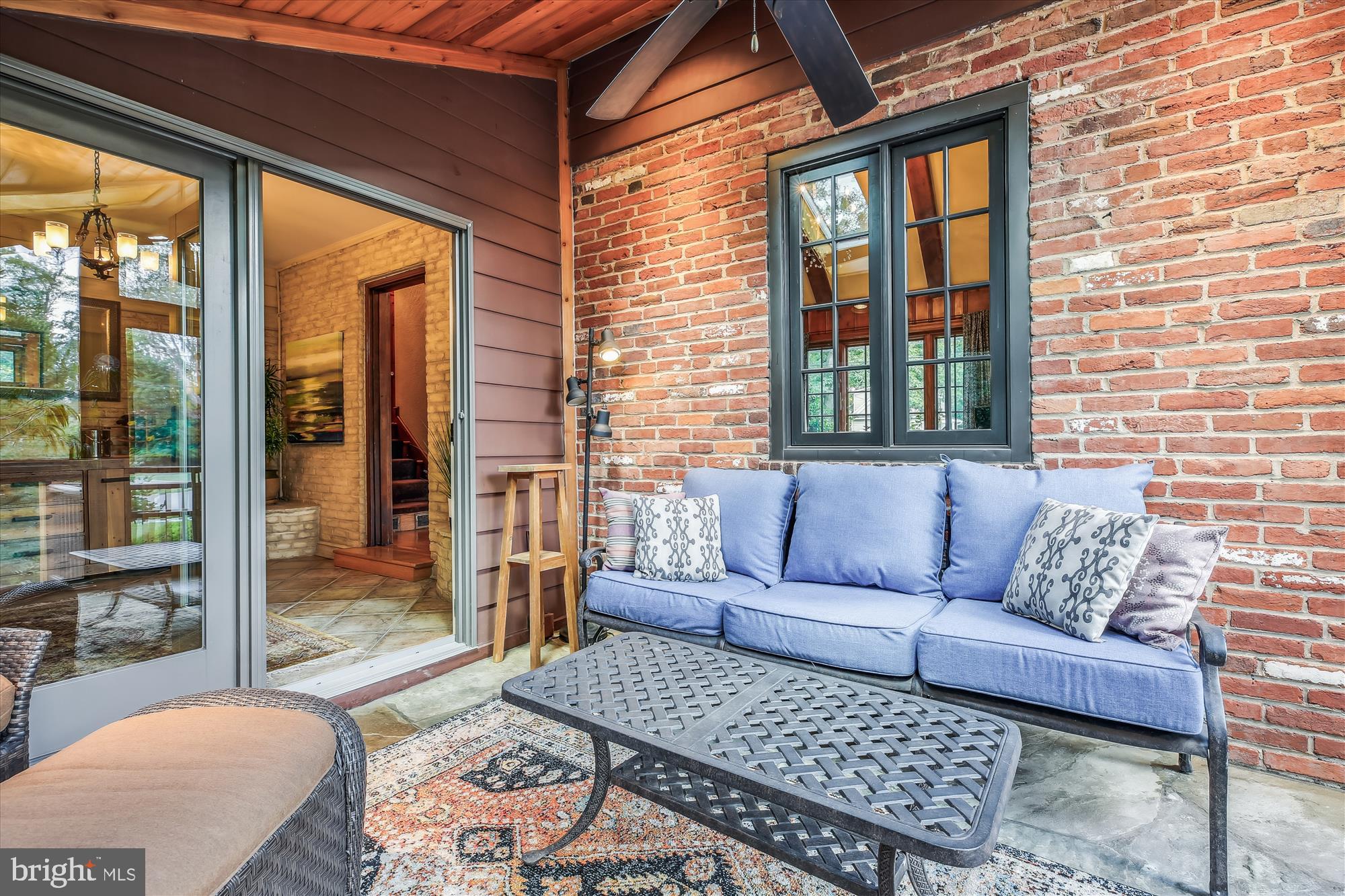 MANOR PARK - Residential