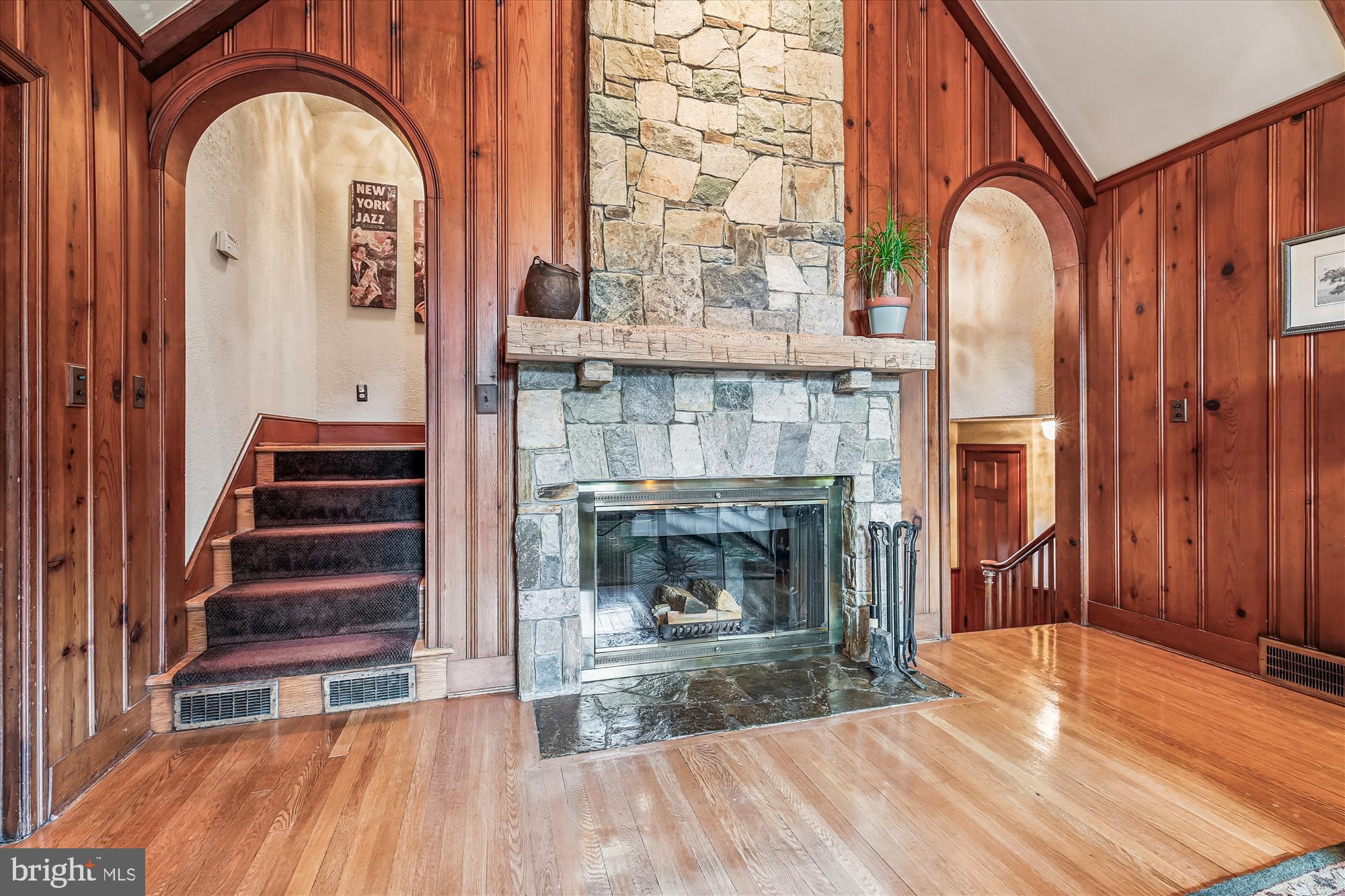 MANOR PARK - Residential