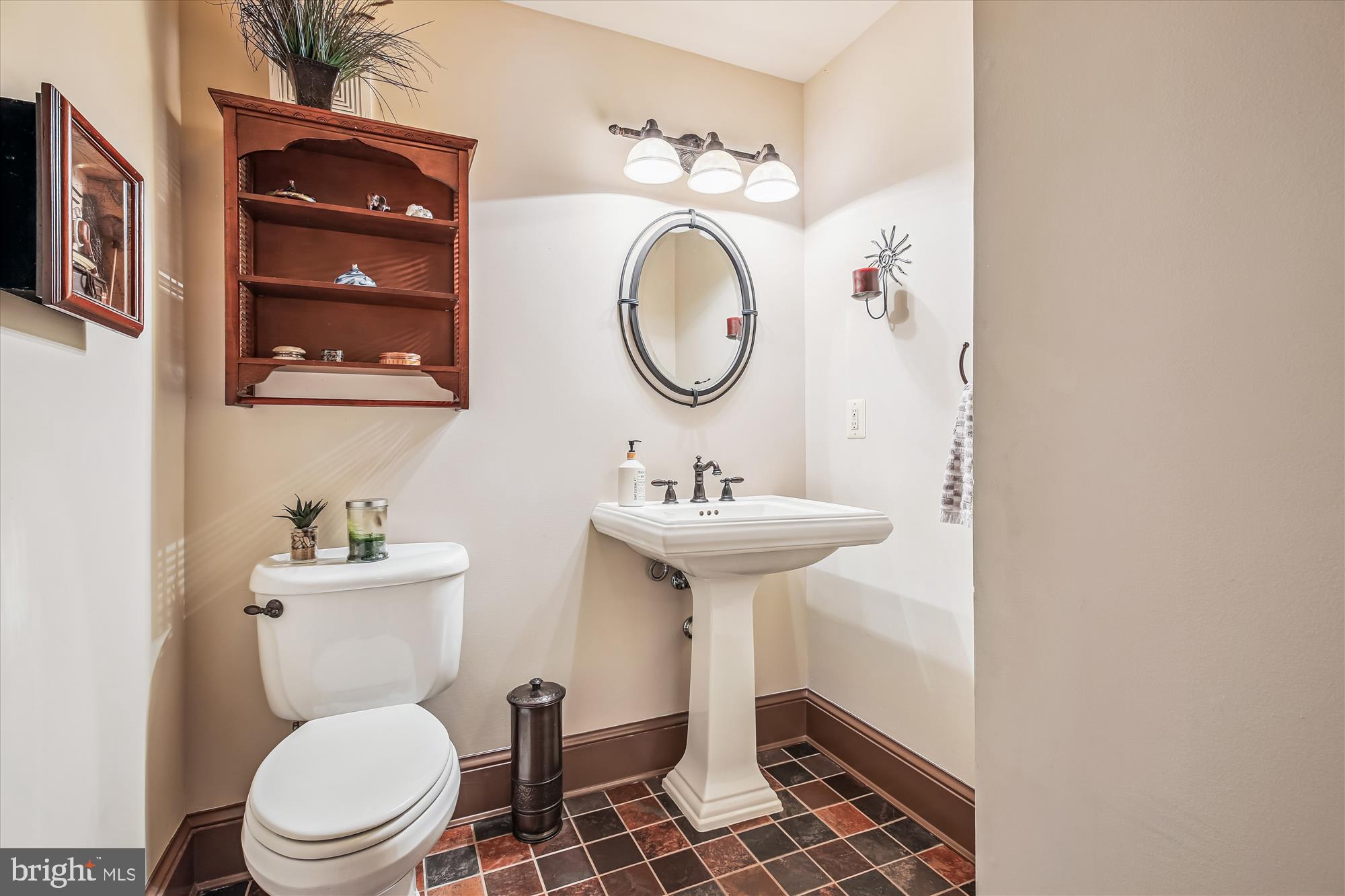 MANOR PARK - Residential