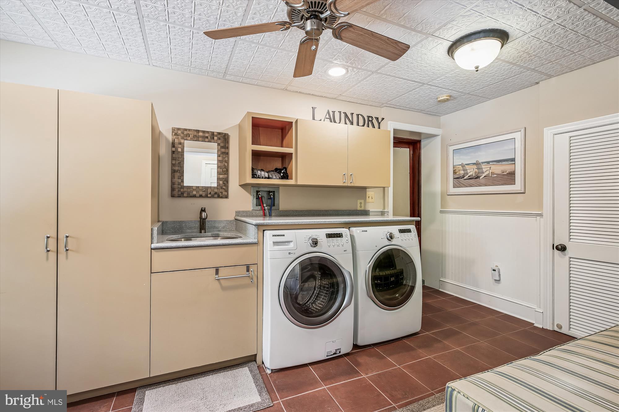 MANOR PARK - Residential