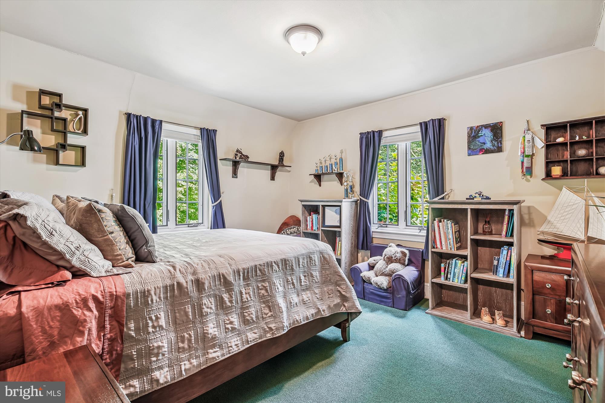 MANOR PARK - Residential