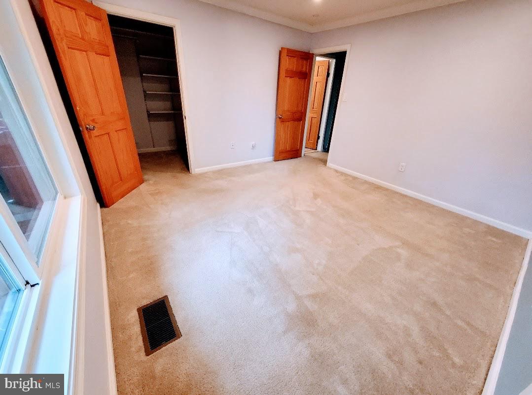 RESTON - Residential Lease