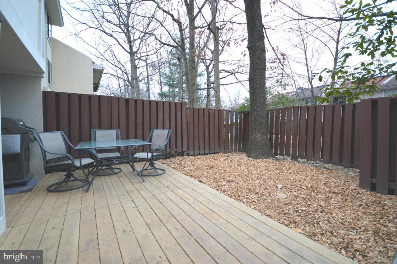 RESTON - Residential Lease