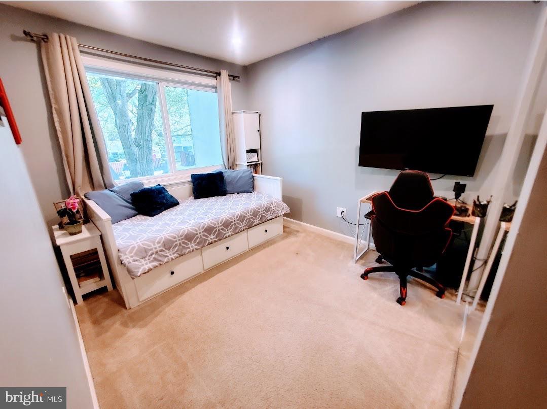 RESTON - Residential Lease