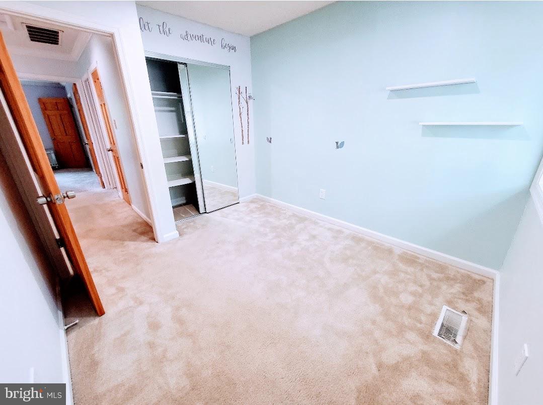 RESTON - Residential Lease