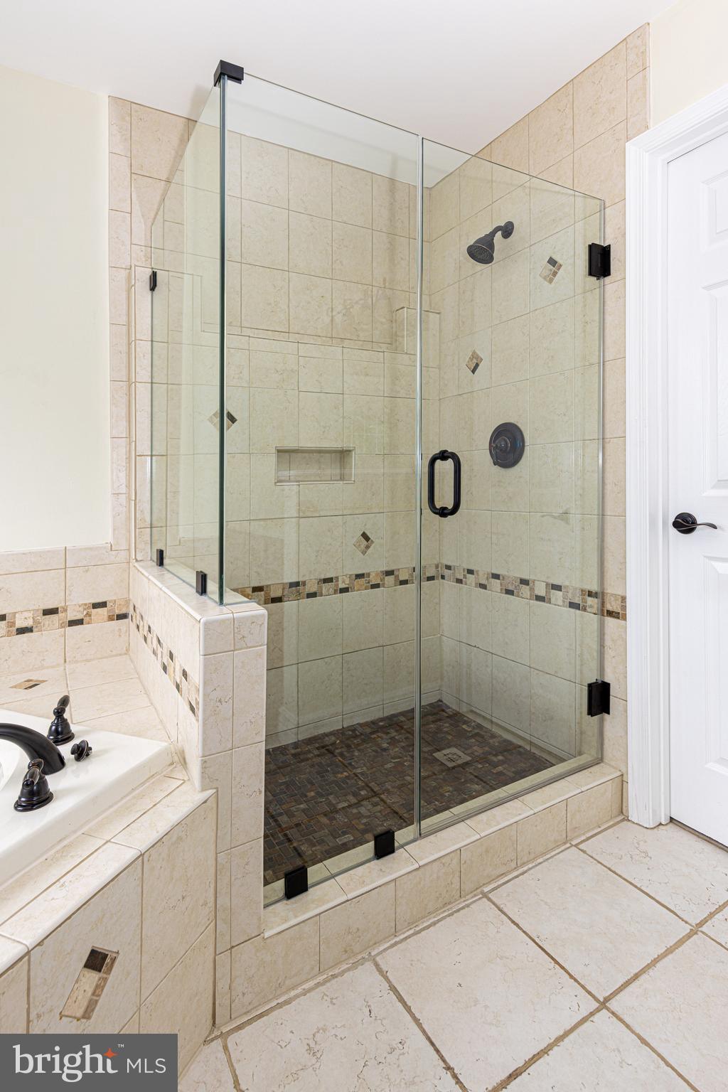 LORFAX HEIGHTS - Residential