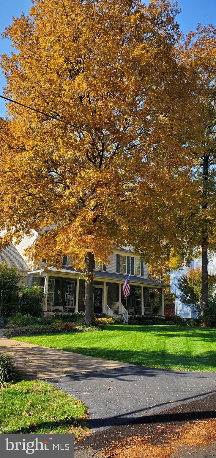 LORFAX HEIGHTS - Residential