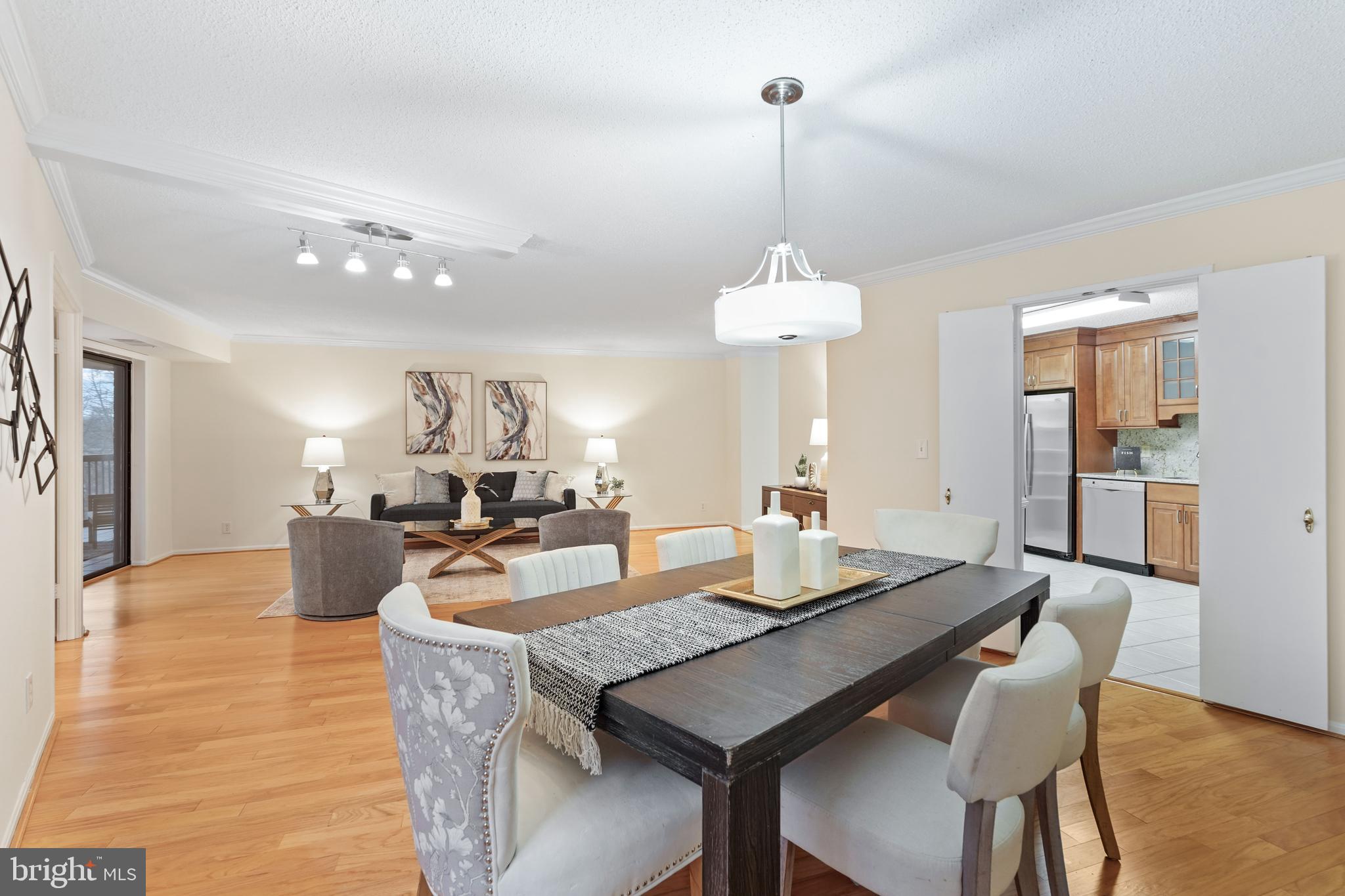 MONTEBELLO CONDO - Residential