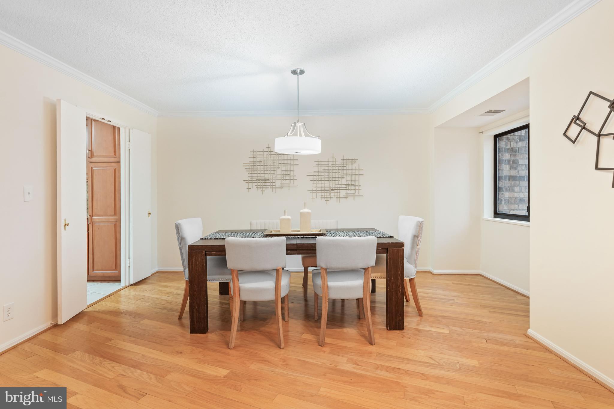 MONTEBELLO CONDO - Residential