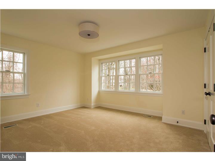 RADNOR HUNT - Residential