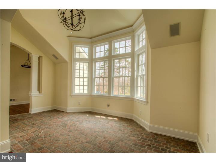 RADNOR HUNT - Residential