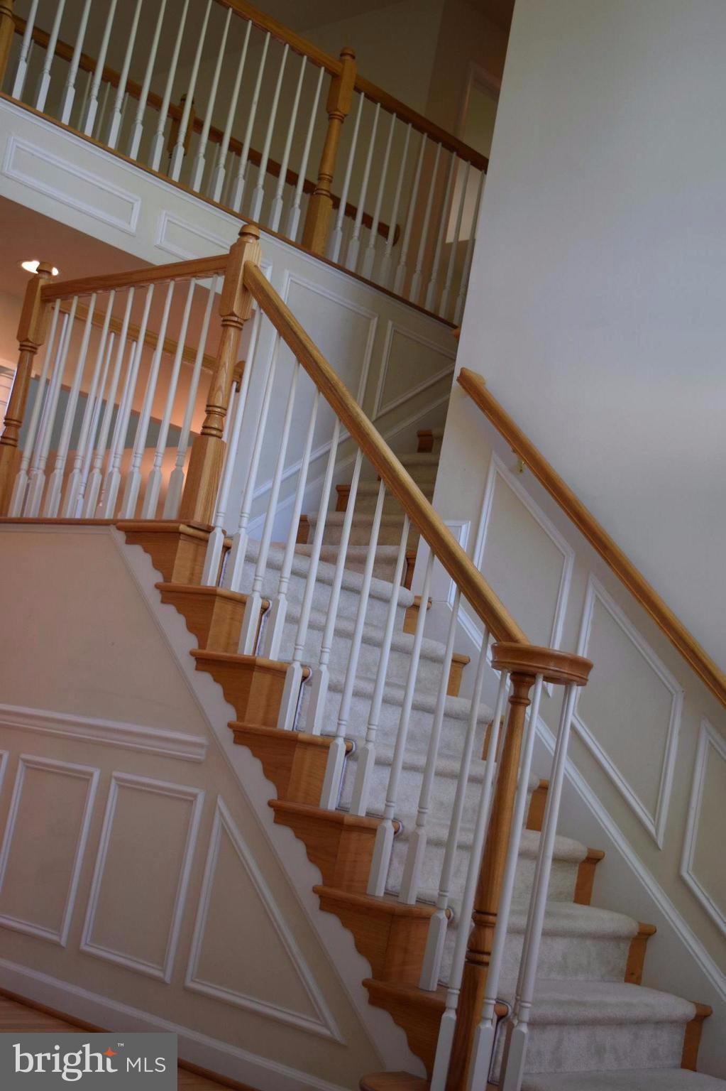 MCLEAN MANOR - Residential Lease