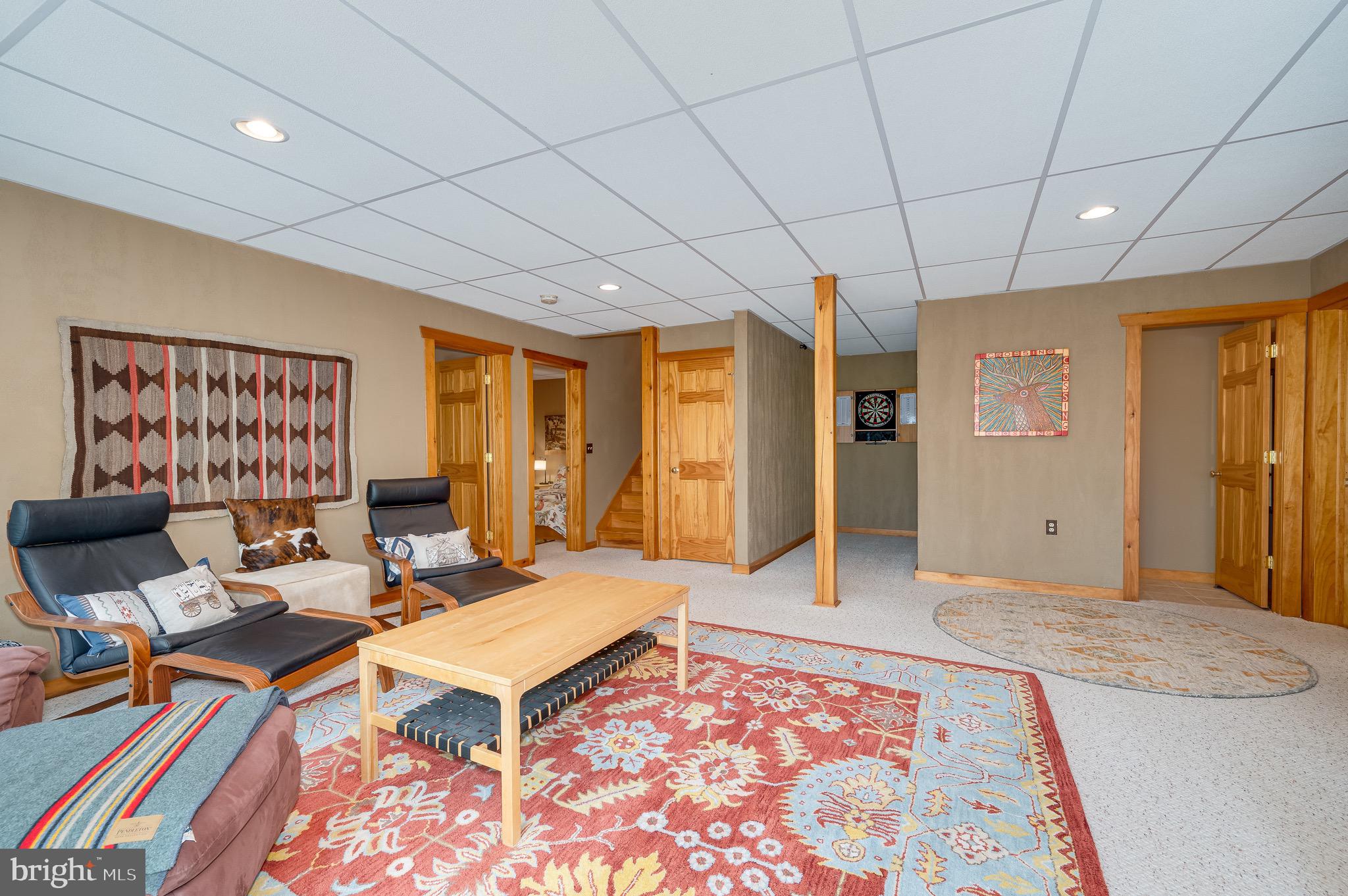 RIVER RIDGE - Residential