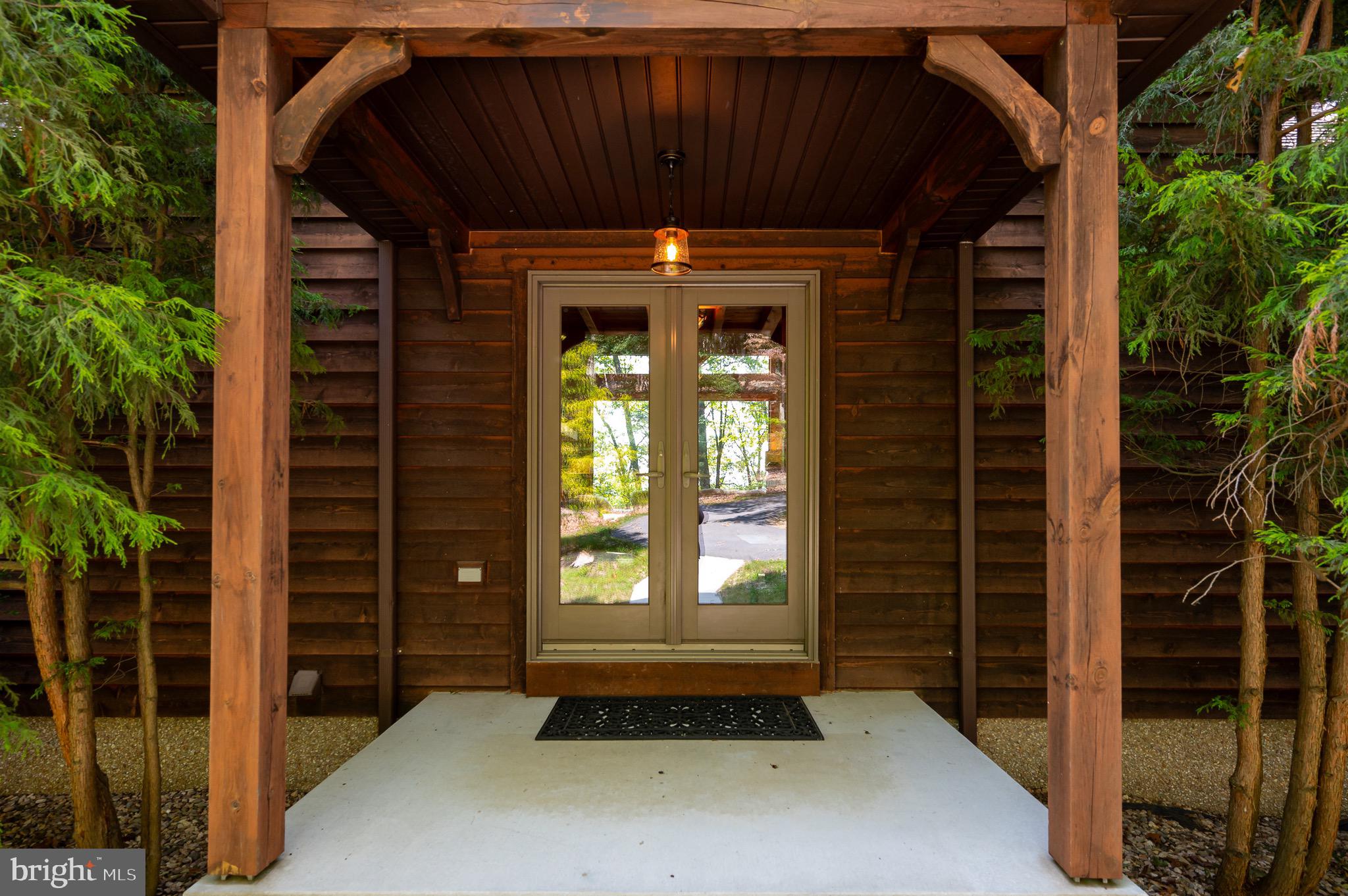 RIVER RIDGE - Residential