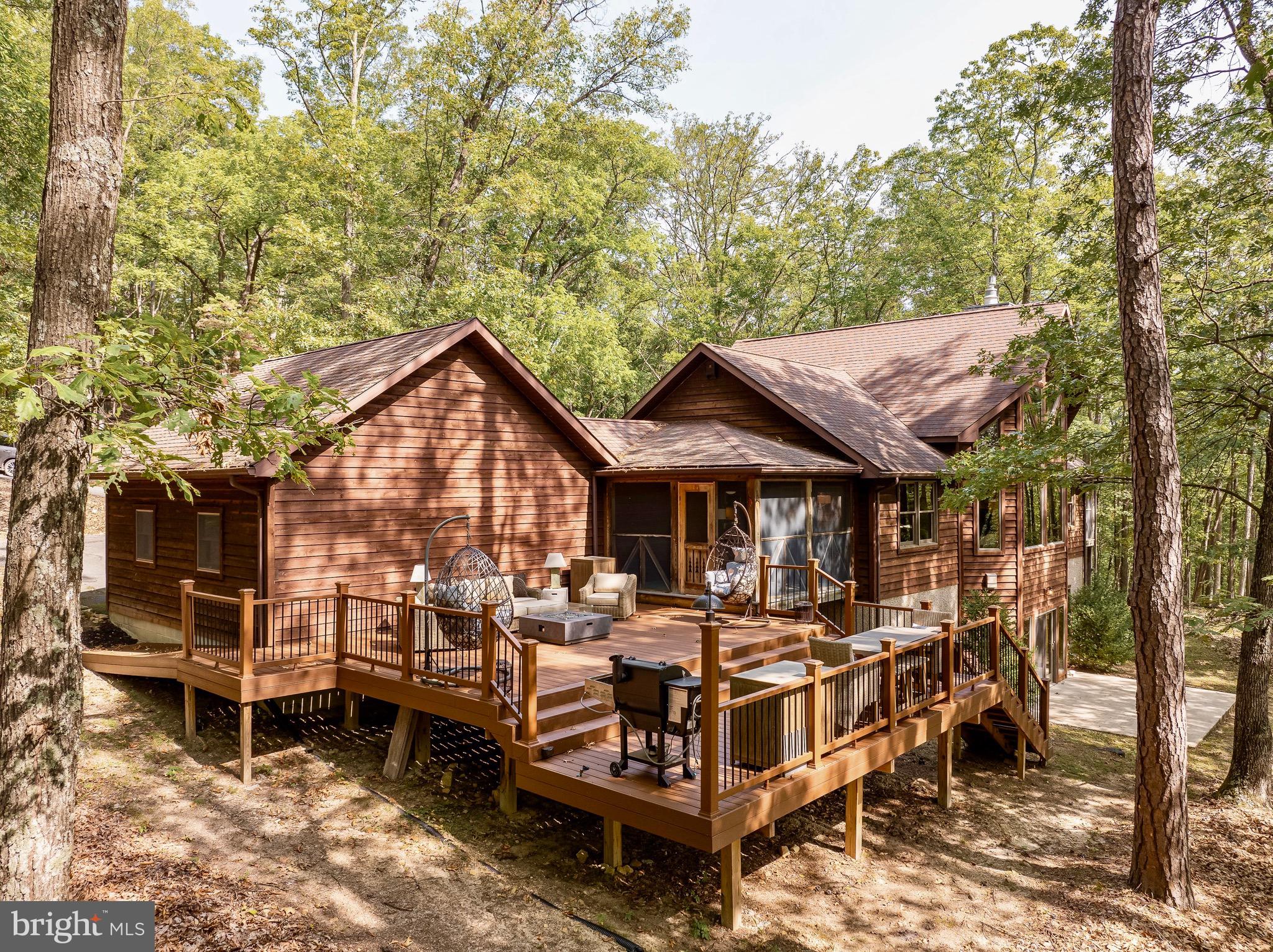 RIVER RIDGE - Residential