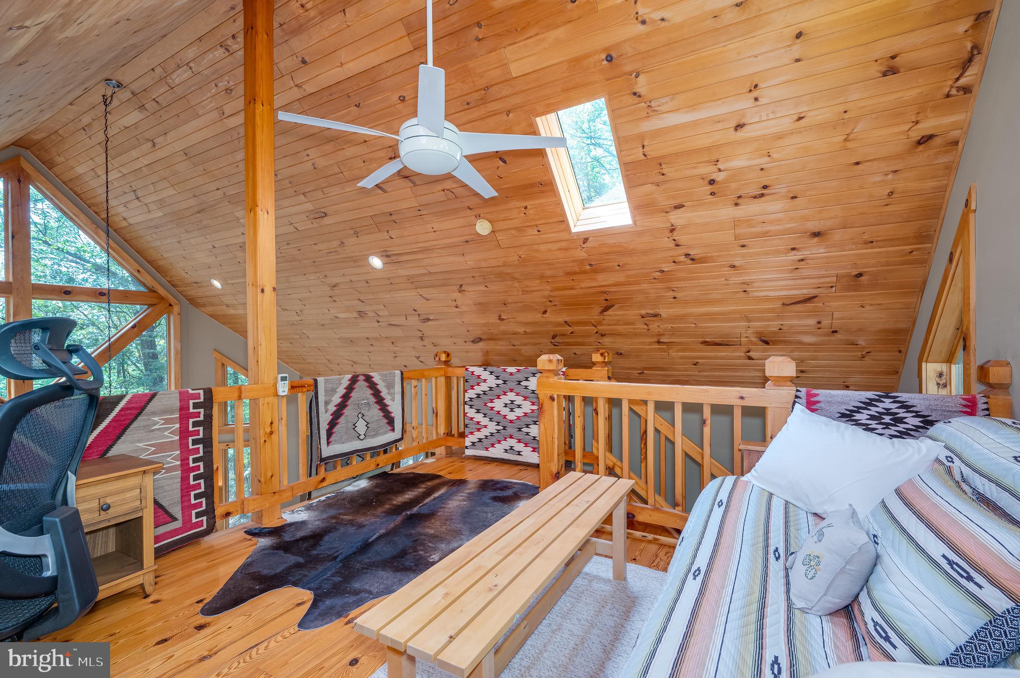 RIVER RIDGE - Residential