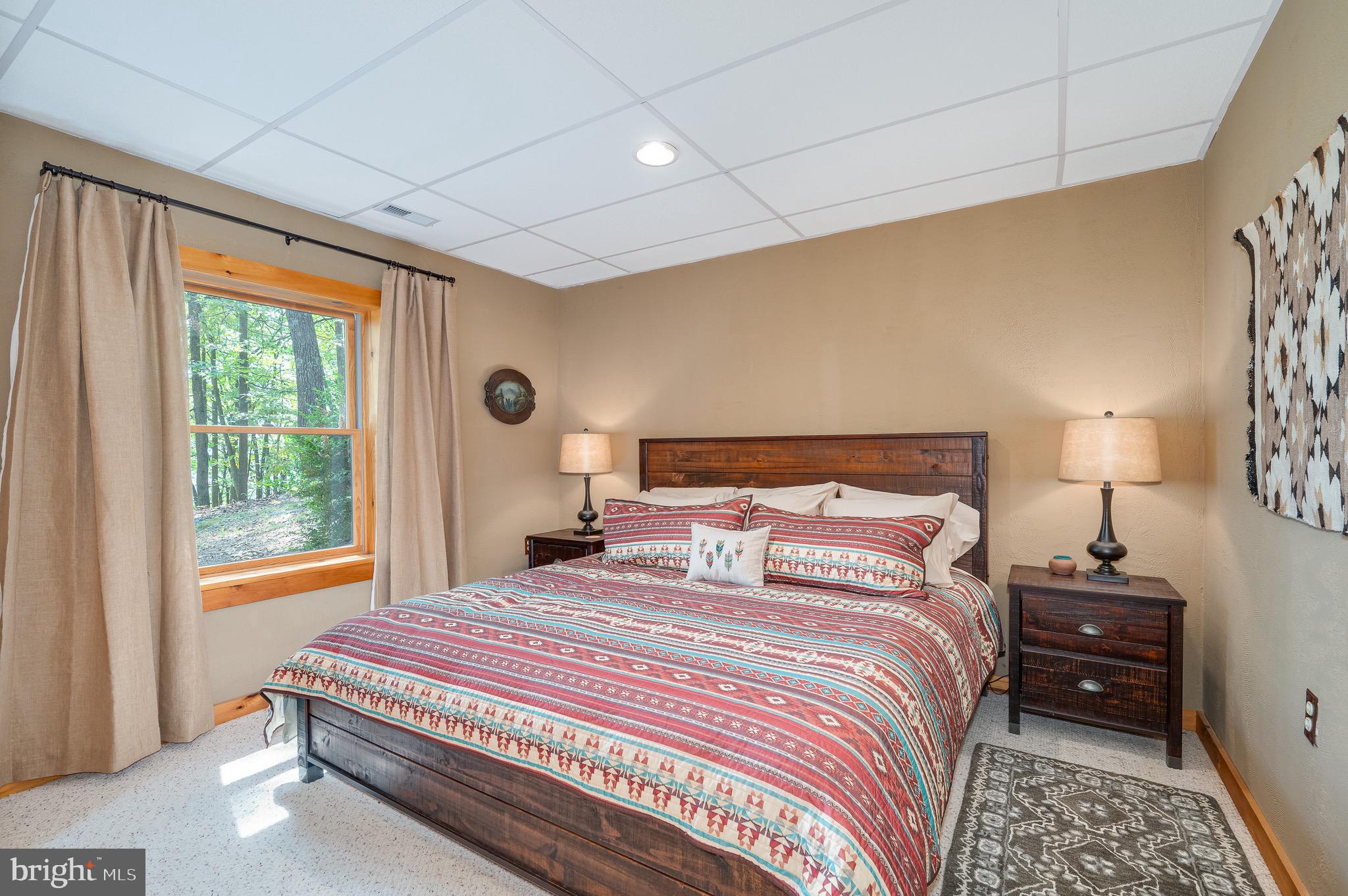 RIVER RIDGE - Residential