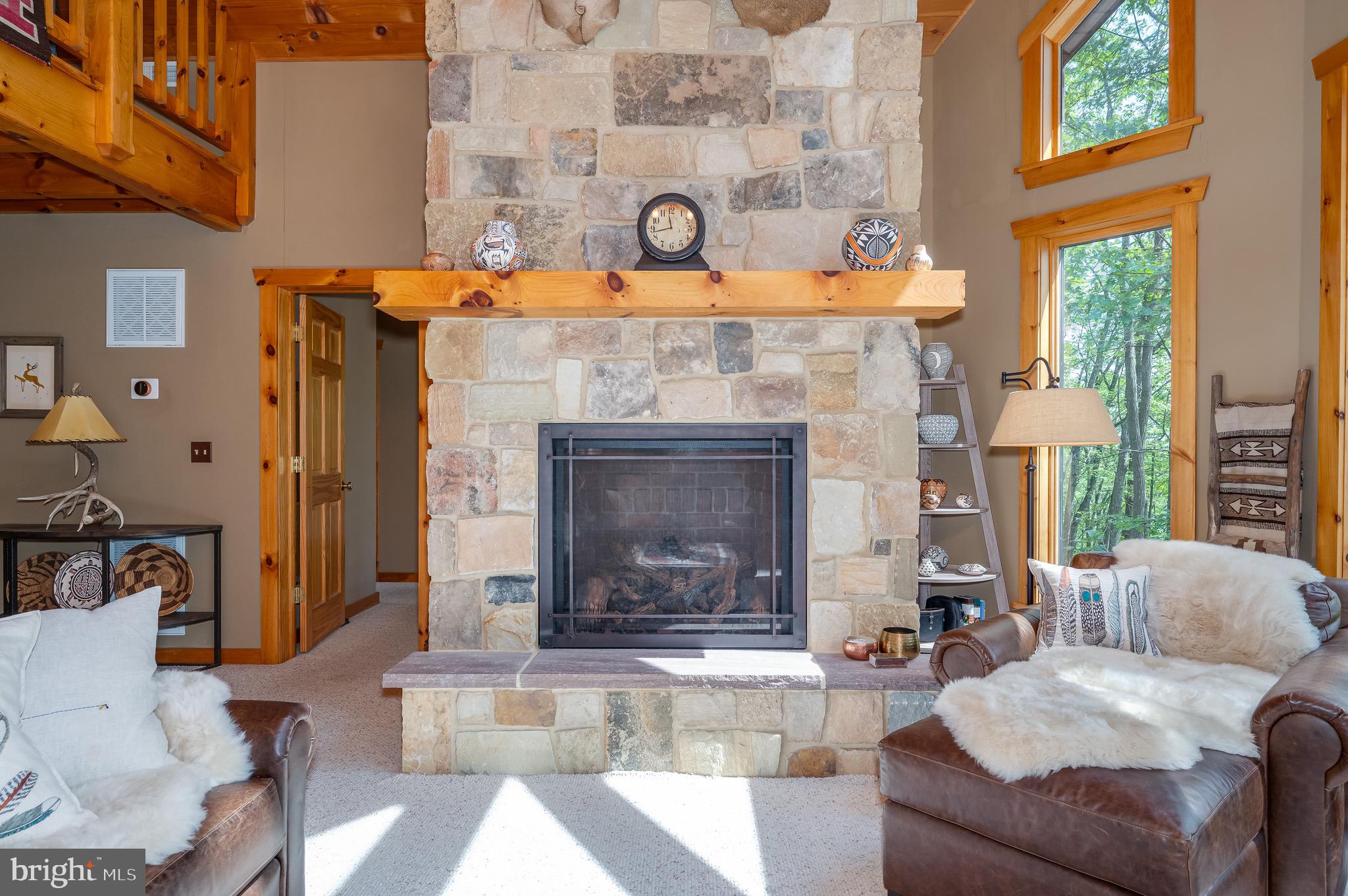 RIVER RIDGE - Residential