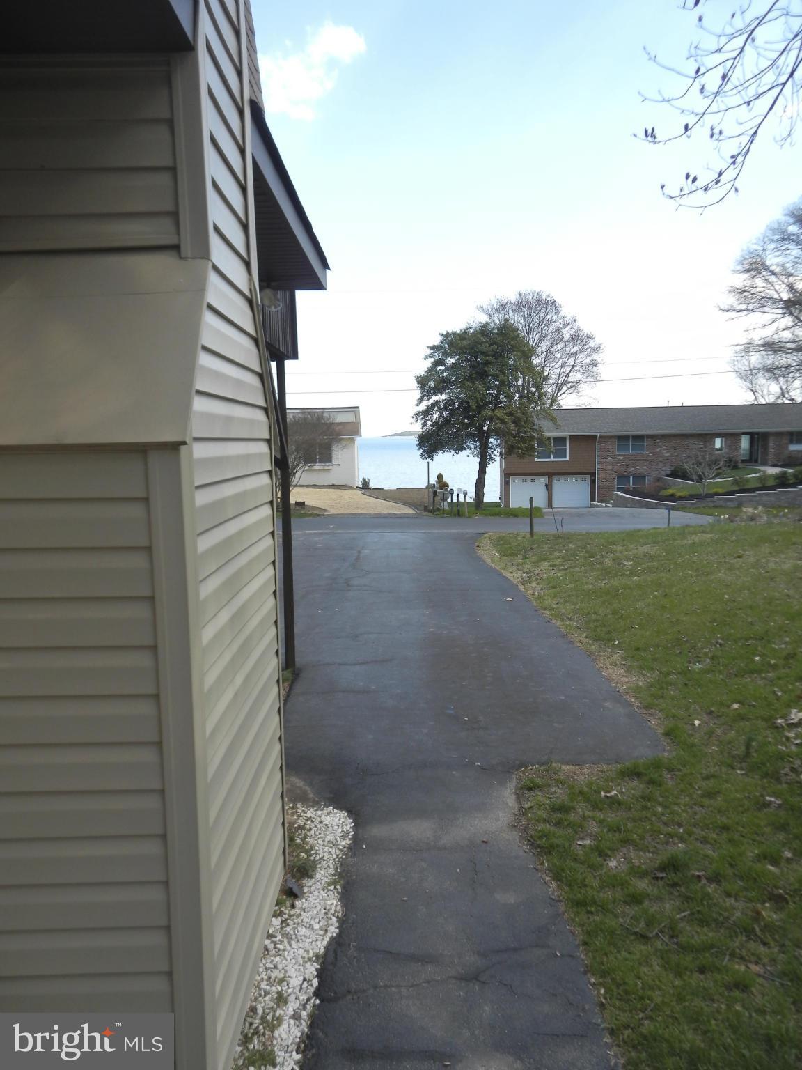 DRUM POINT - Residential