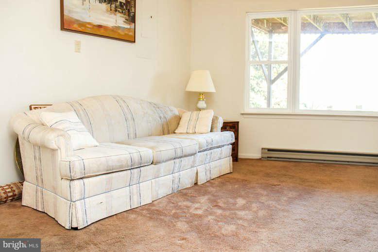 DRUM POINT - Residential