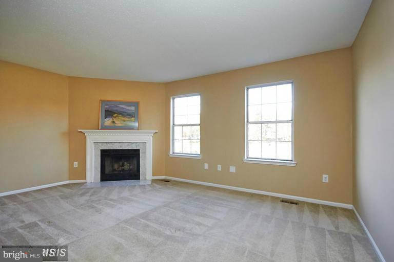 SINGLETONS GROVE - Residential Lease