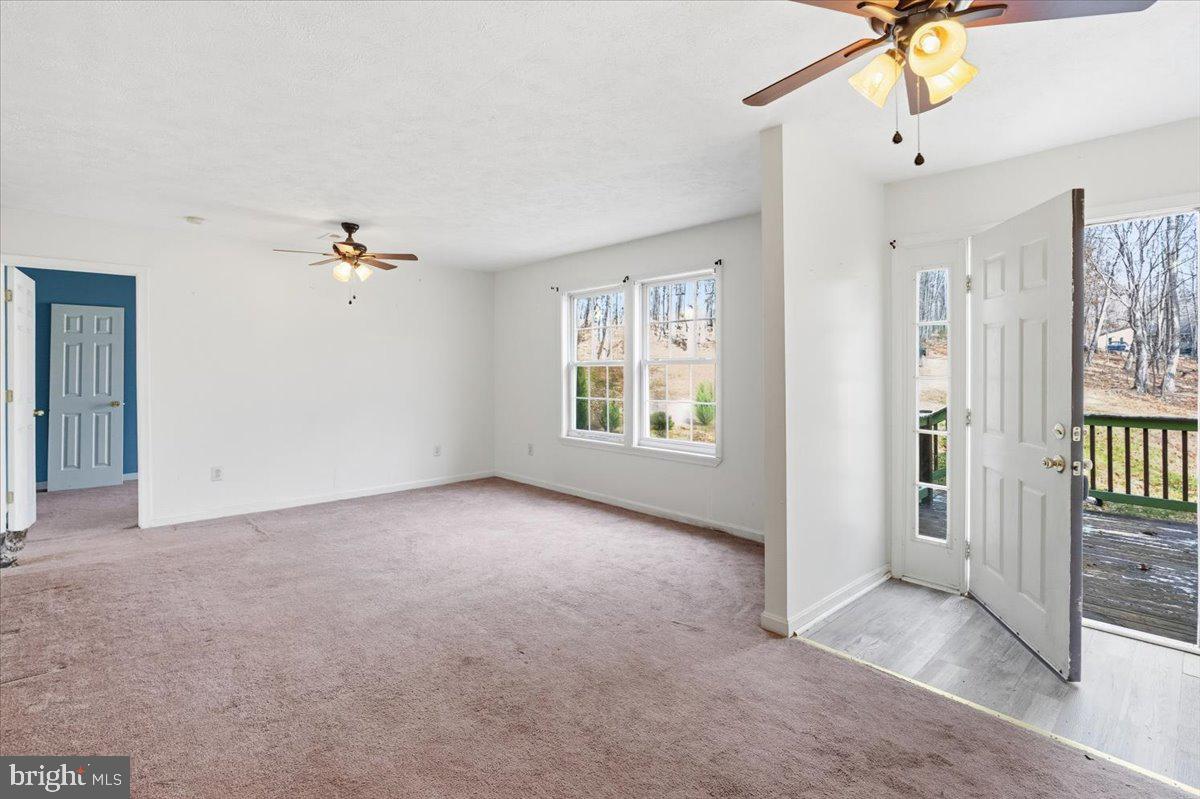 PAULS WOODS - Residential