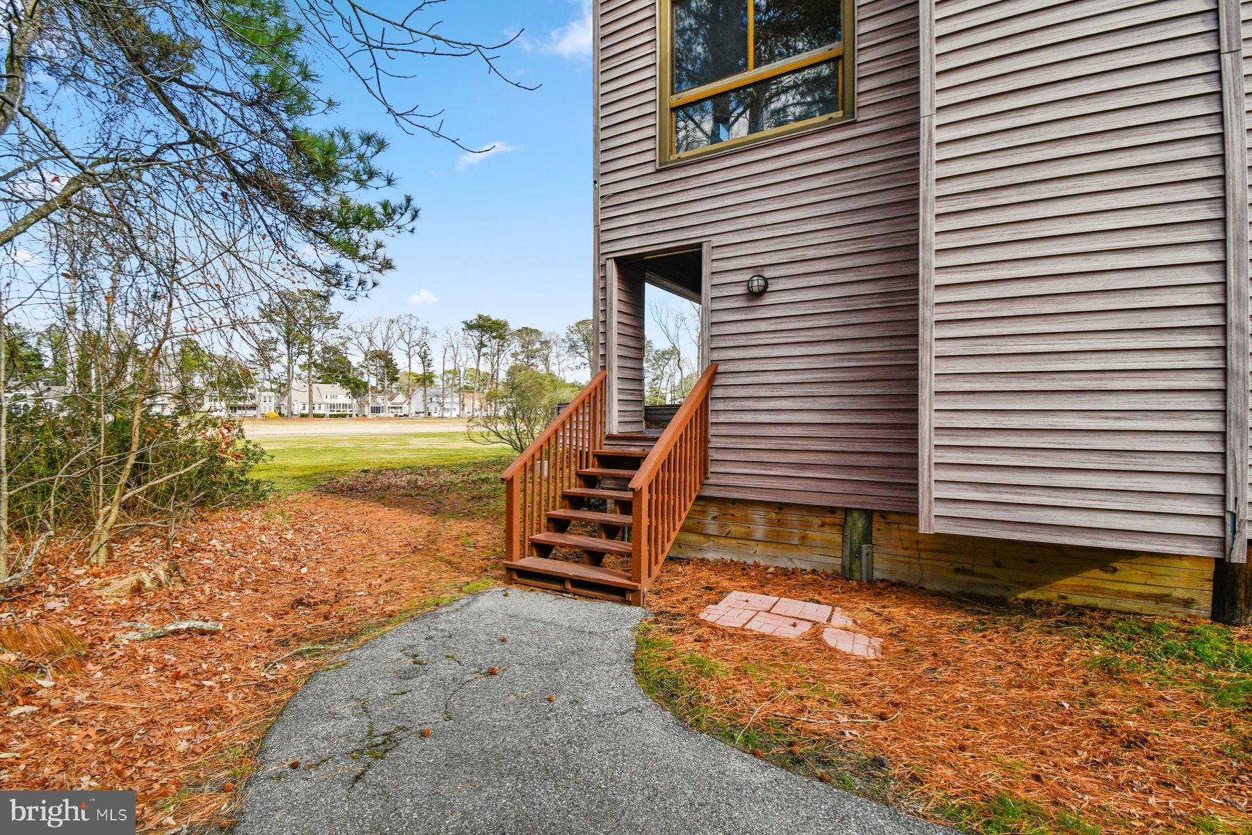 OCEAN PINES - BAY COLONY - Residential