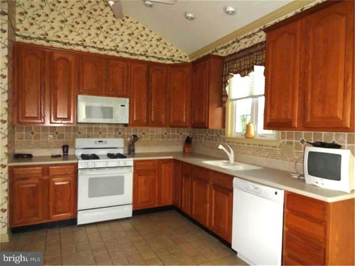 KINGSFIELD - Residential