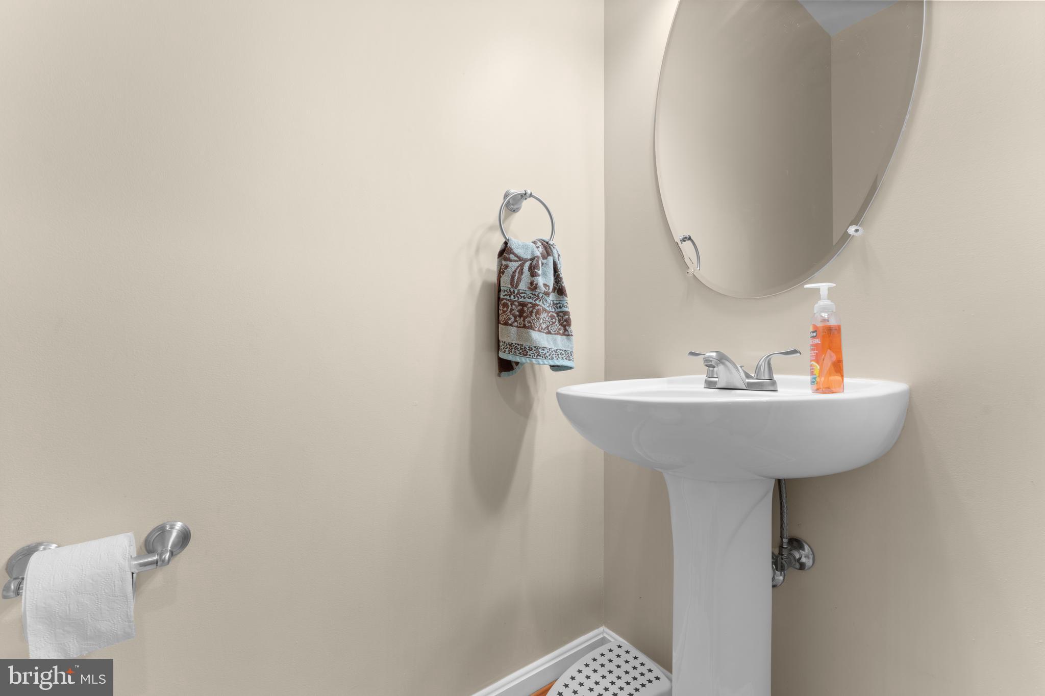 HOMEPLACE ON PELHAMS REACH - Residential