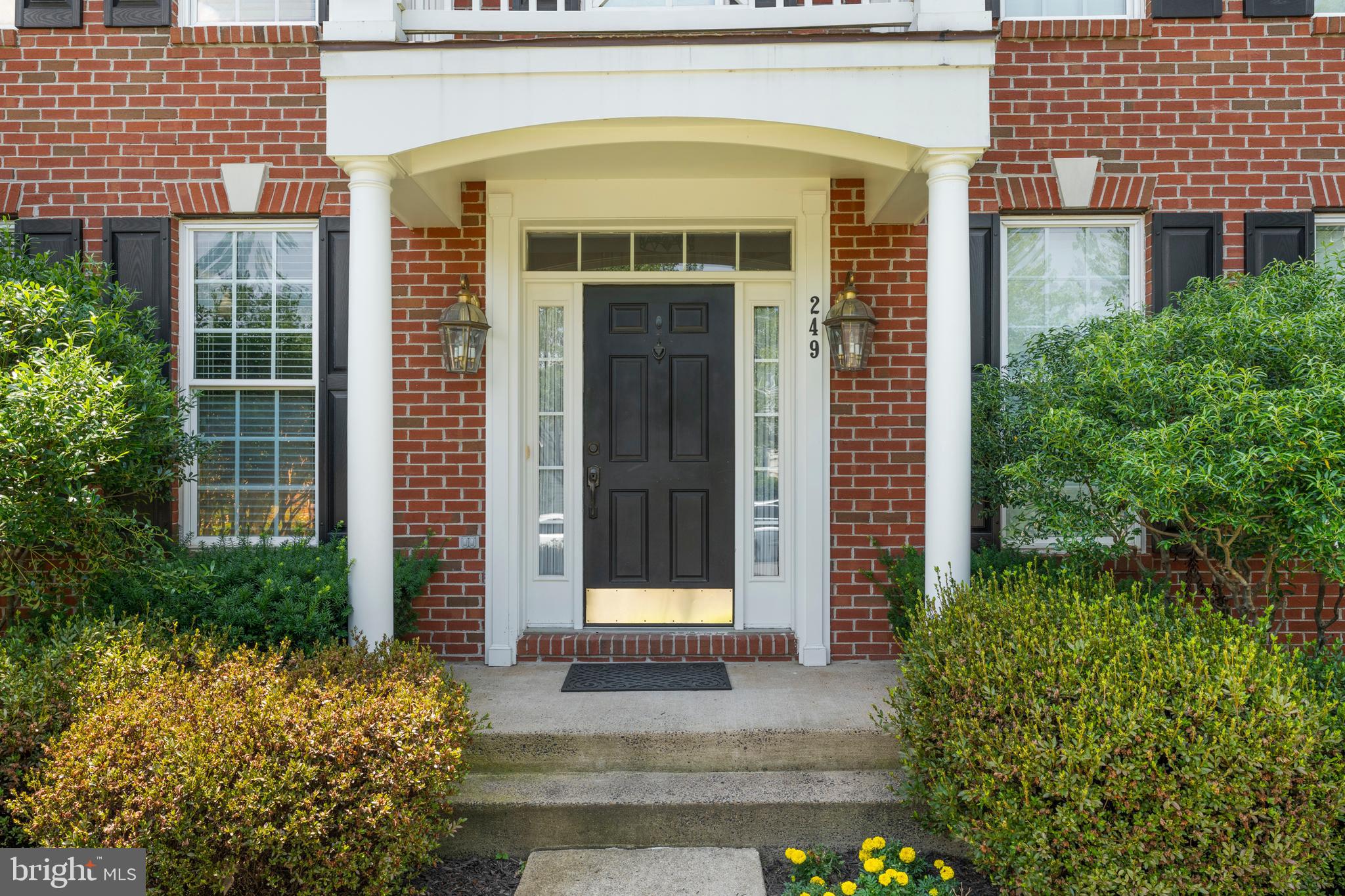 HOMEPLACE ON PELHAMS REACH - Residential