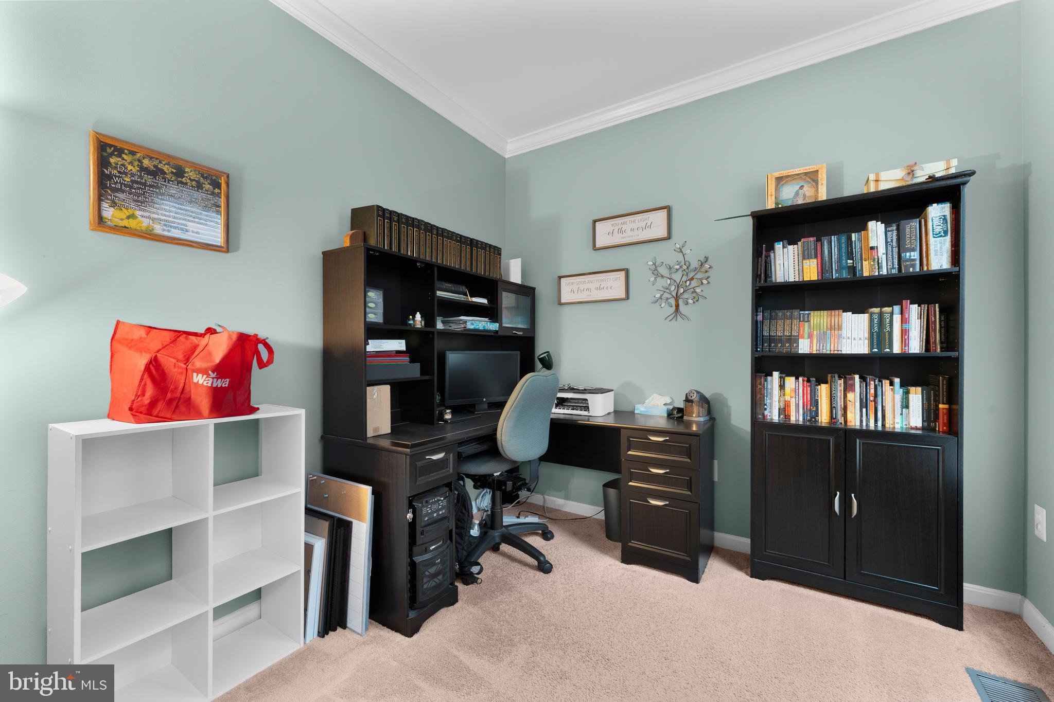 HOMEPLACE ON PELHAMS REACH - Residential