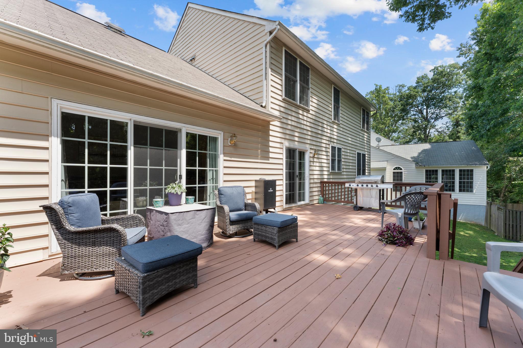 HOMEPLACE ON PELHAMS REACH - Residential