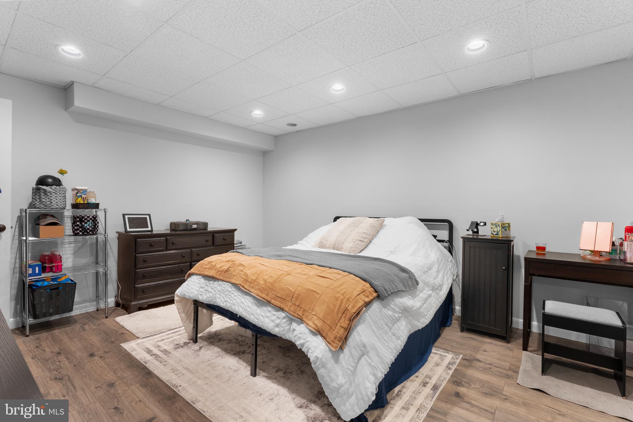 HOMEPLACE ON PELHAMS REACH - Residential