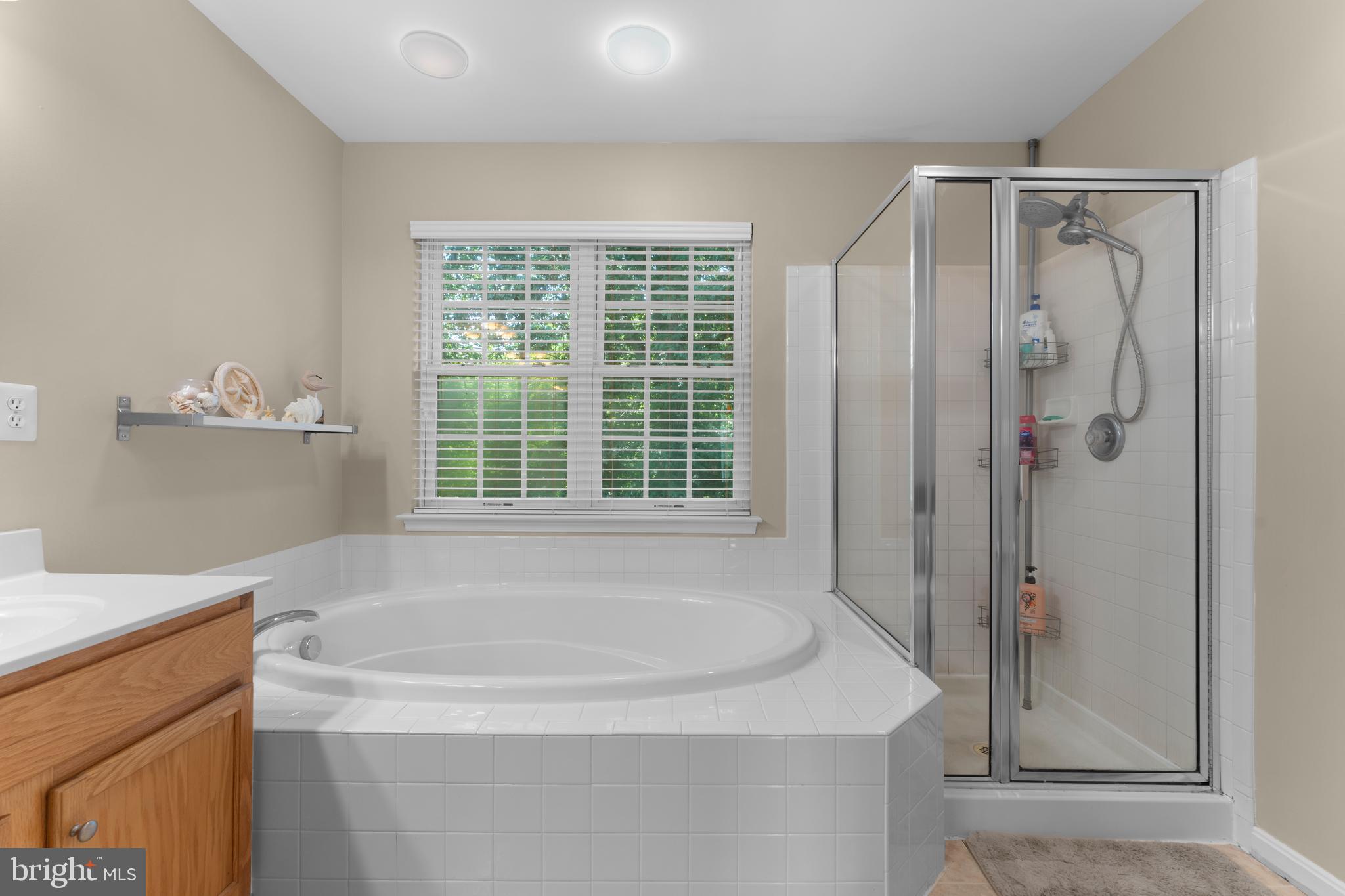 HOMEPLACE ON PELHAMS REACH - Residential