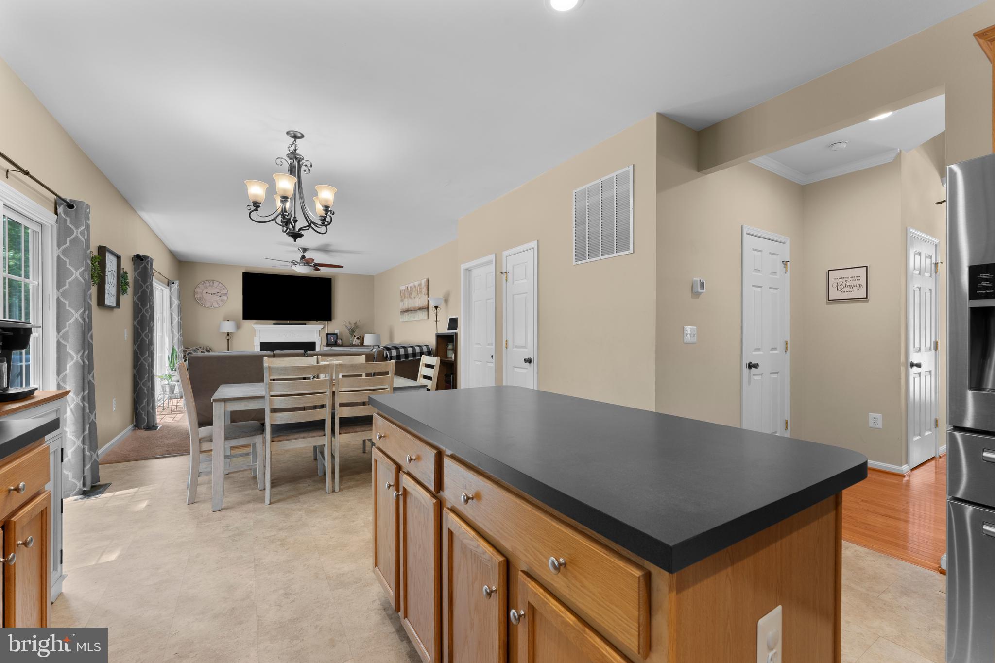 HOMEPLACE ON PELHAMS REACH - Residential