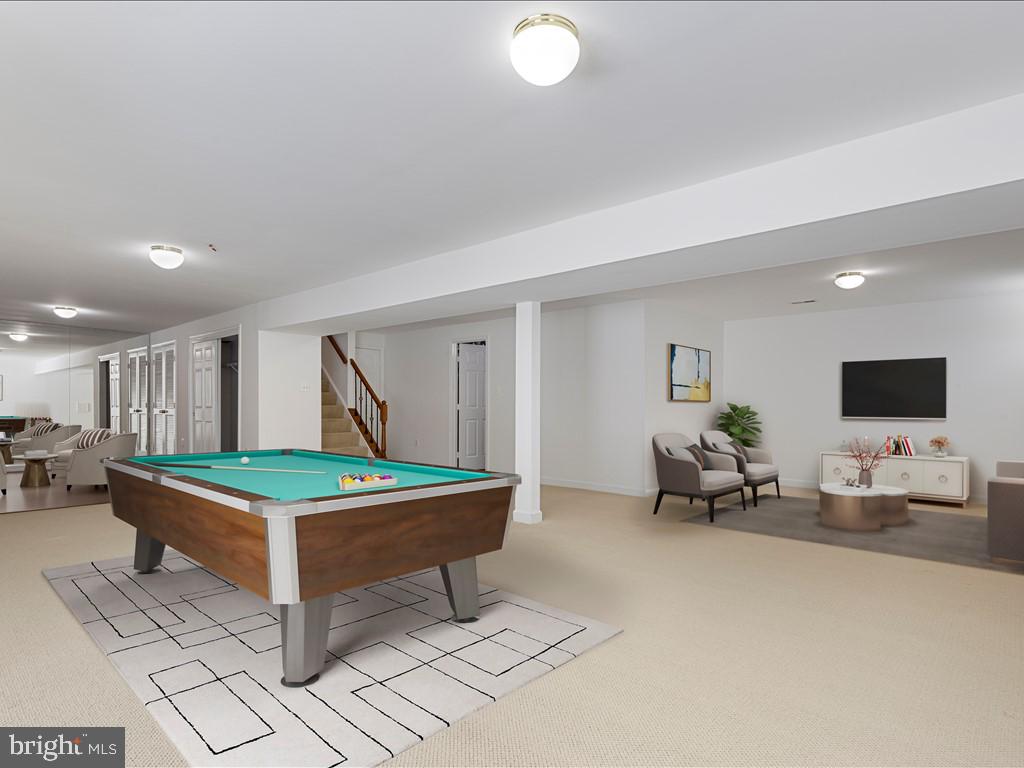 HUNTERS RIDGE - Residential